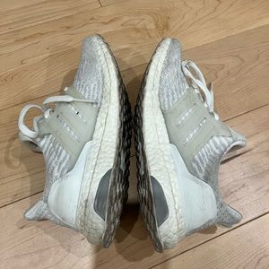 Ultraboost triple white